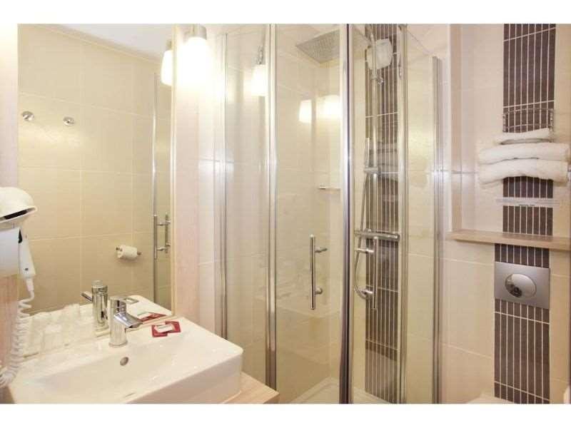 Brit Hotel Essentiel De Granville Bilik gambar