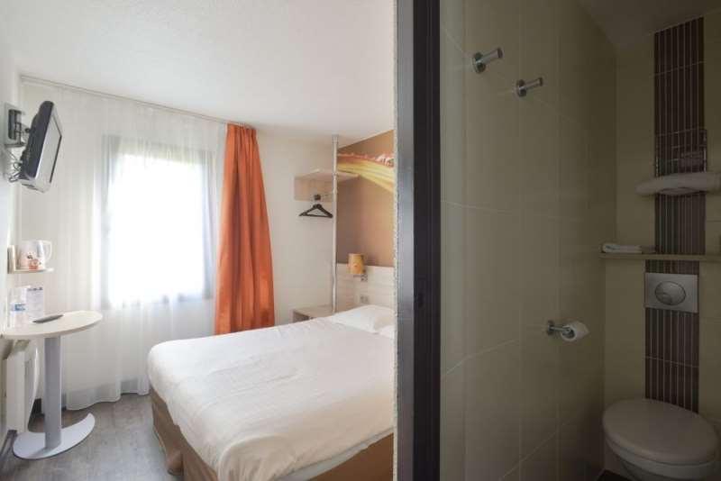 Brit Hotel Essentiel De Granville Bilik gambar